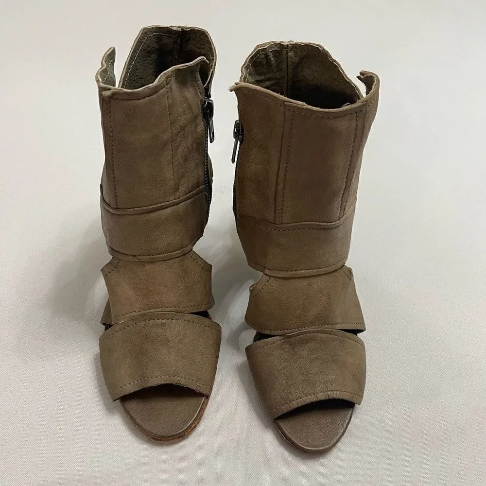 Free People Effie Taupe Leather Peep Toe Ankle Heels Sandal Bootie Size 38 US 8